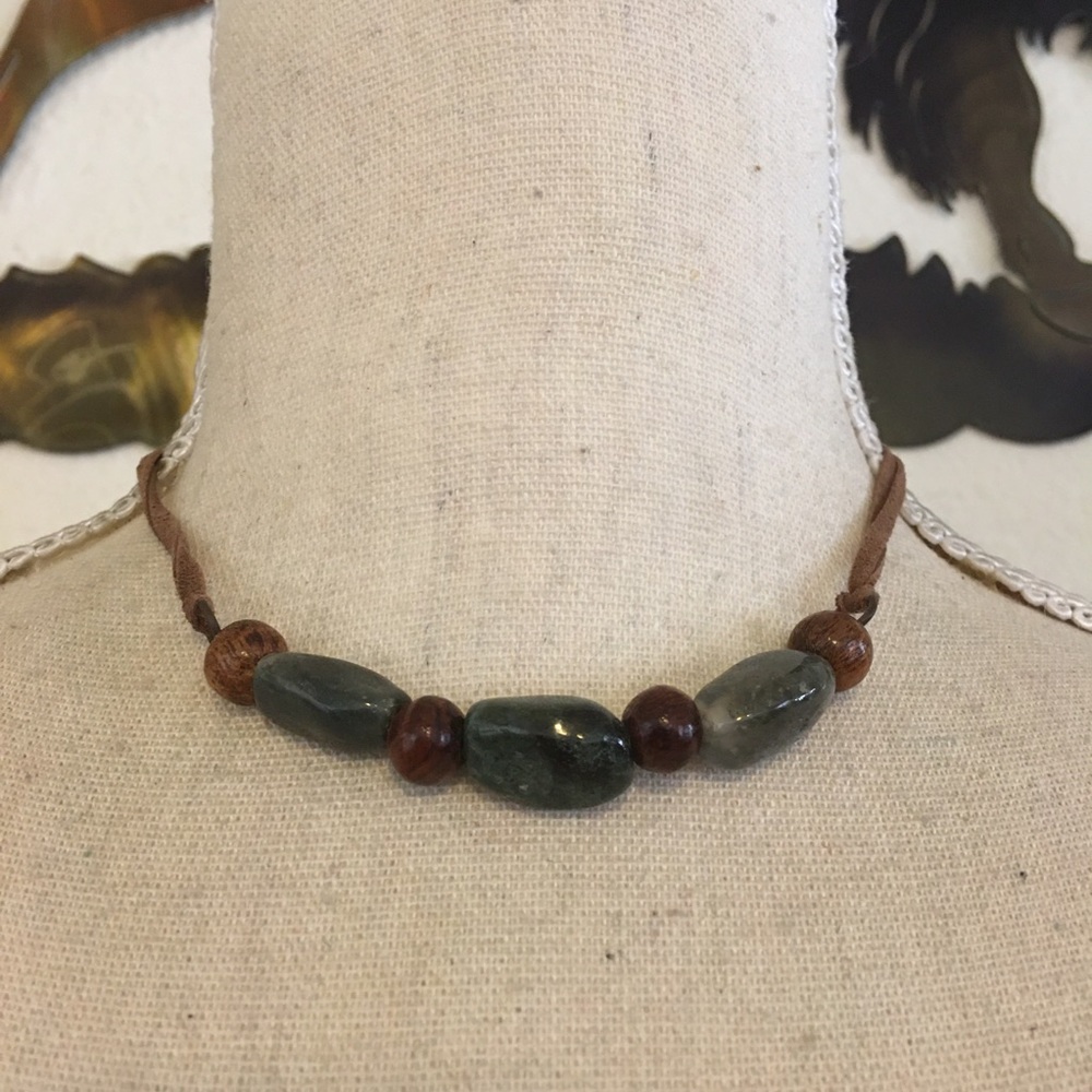 Green agate and wood bead choker necklace